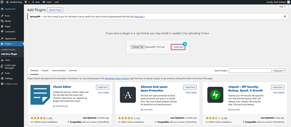 WordPress plugin installation page displaying various plugin options like Classic Editor, Akismet Anti-Spam, and Jetpack, with an option to upload a plugin.